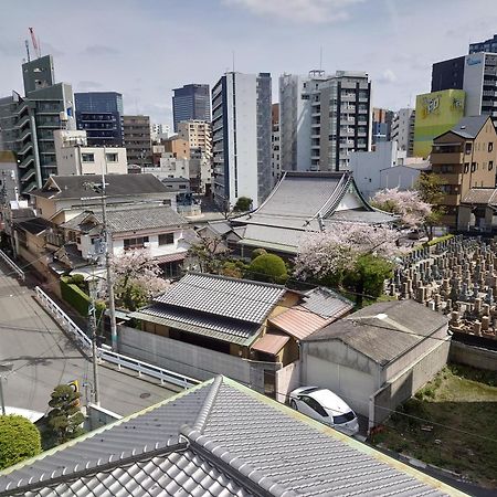 Base Osaka Exterior foto