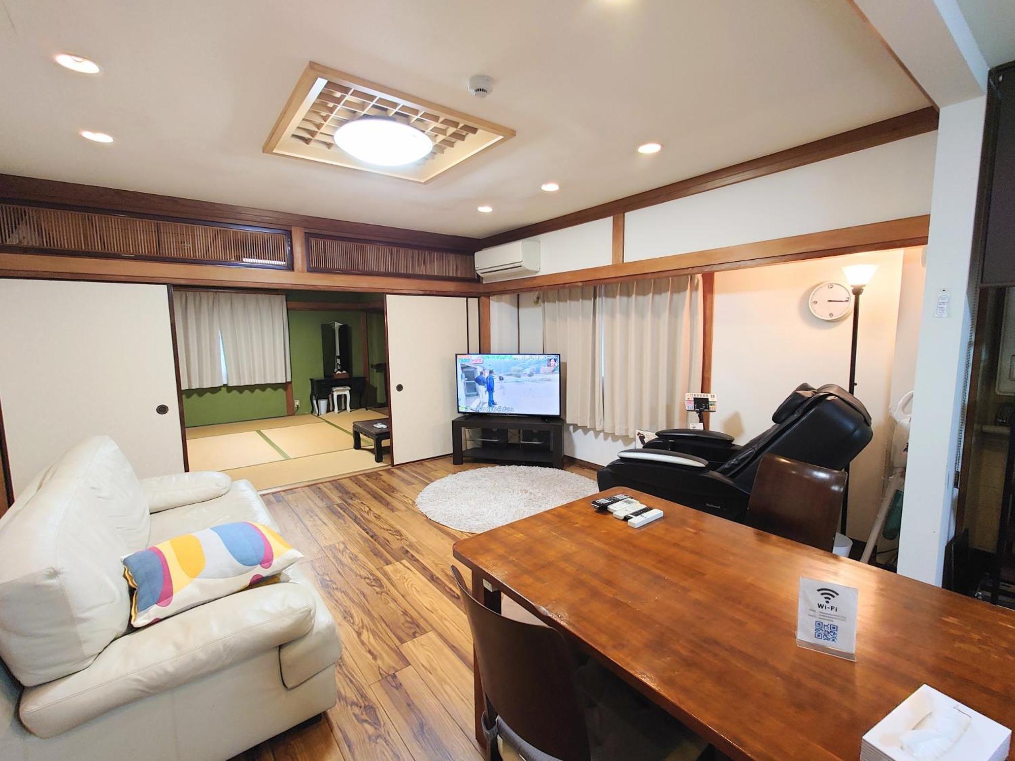 Base Osaka Exterior foto
