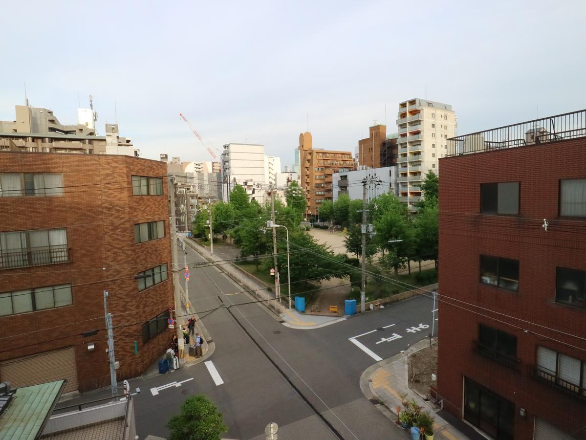 Base Osaka Exterior foto