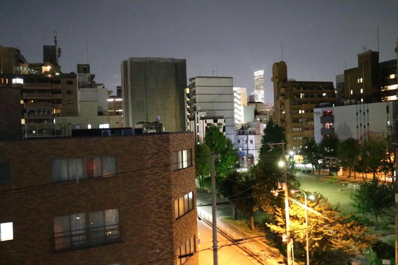 Base Osaka Exterior foto